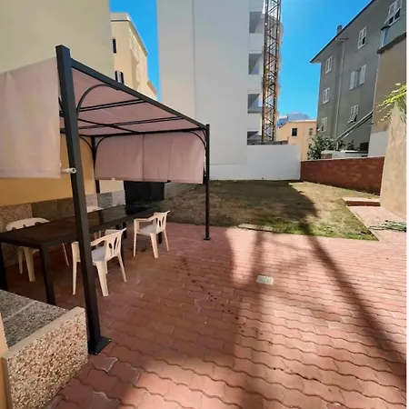 Thomas' House בית נופש *